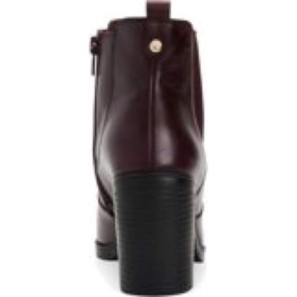 New! Giani Bernini Womens Korma Leather Almond Toe Ankle Chelsea - Picture 4 of 15